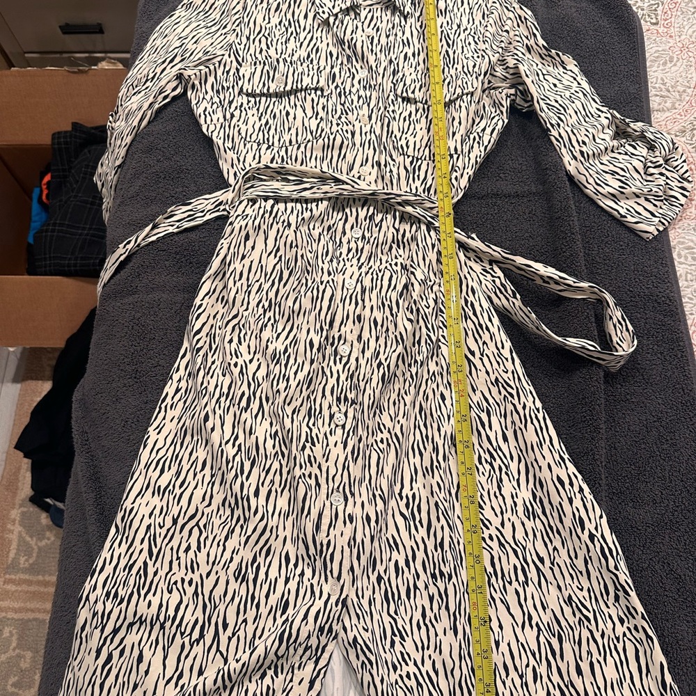 J. McLaughlin Zebra Print 3/4 Sleeve Dress